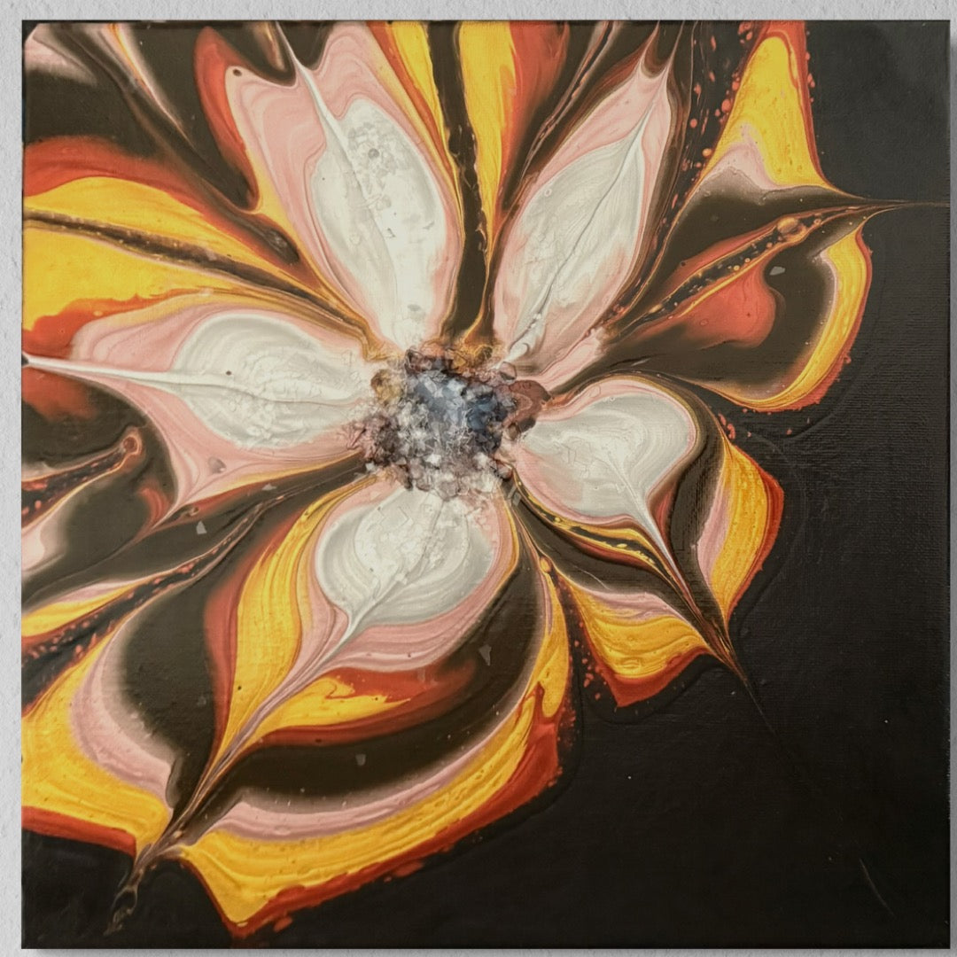 Blooming crystals
